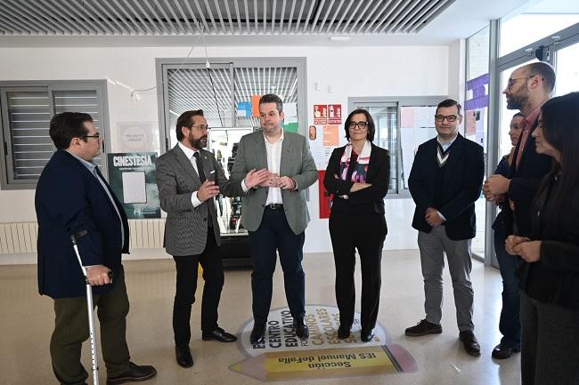 Detalle de la visita al IES Atalaya. 