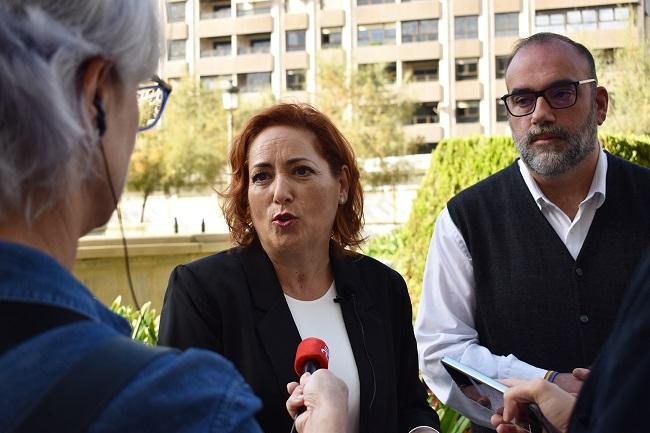 Mari Carmen Pérez y Paco Puentedura.