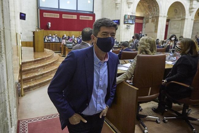 Juan Marín, en el pleno del Parlamento la pasada semana. 