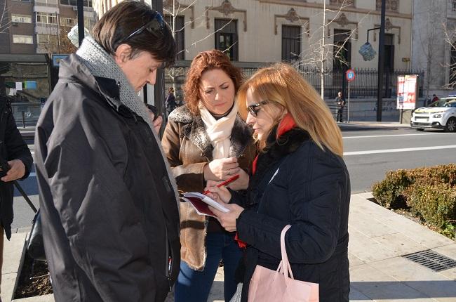 María del Carmen Pérez atiende a los periodistas este miércoles.