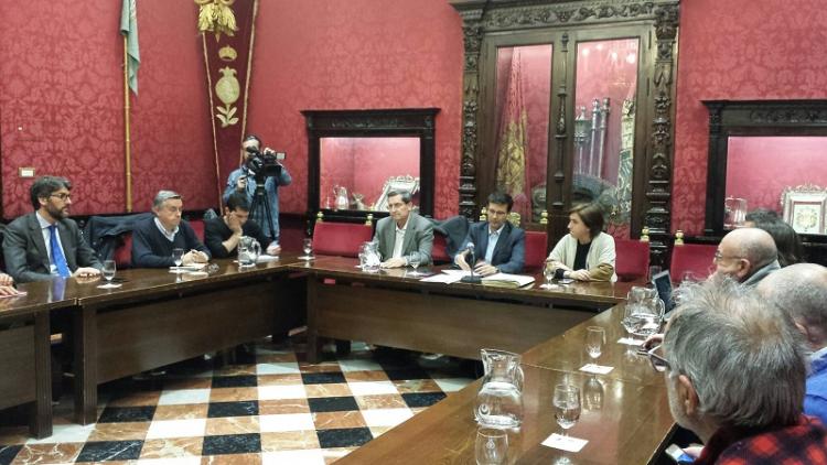 Reunión del comité ejecutivo de la Mesa del Ferrocarril. Reunión del comité ejecutivo de la Mesa del Ferrocarril.