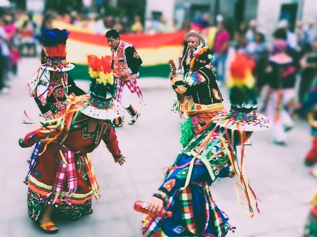 Imagen de archivo de un desfile del mestizaje en Granada.