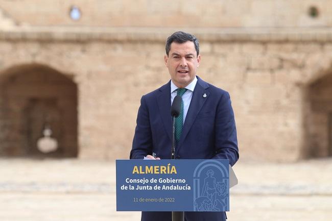 Juan Manuel Moreno, este martes en Almería, donde se ha celebrado el Consejo de Gobierno.