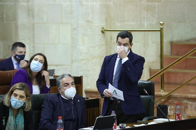 Juan Manuel Moreno, en el Parlamento.