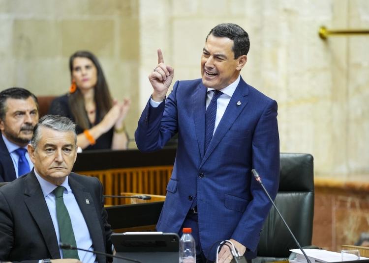Moreno Bonilla, en la sesión de control del pasado jueves en el Parlamento de Andalucía.
