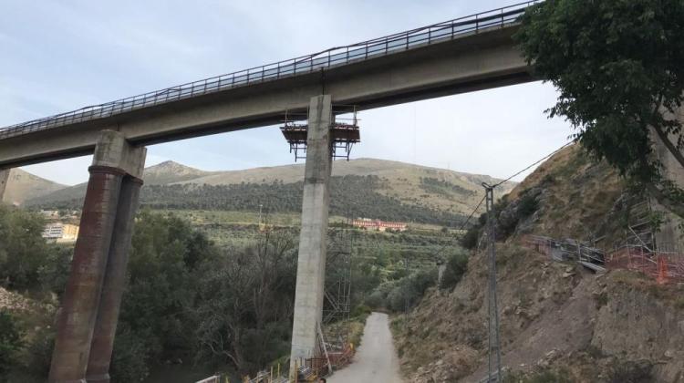 Obras en Puente Quebrada.