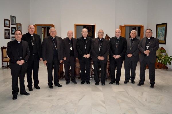 Los obispos han celebrado su asamblea en Córdoba. Los obispos han celebrado su asamblea en Córdoba.