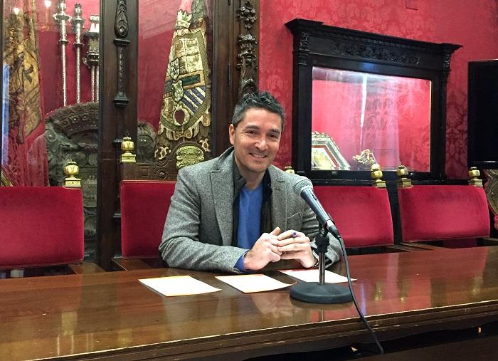 Manuel Olivares. Manuel Olivares.
