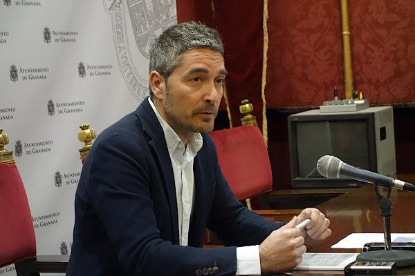 Manuel Olivares, este jueves en rueda de prensa.