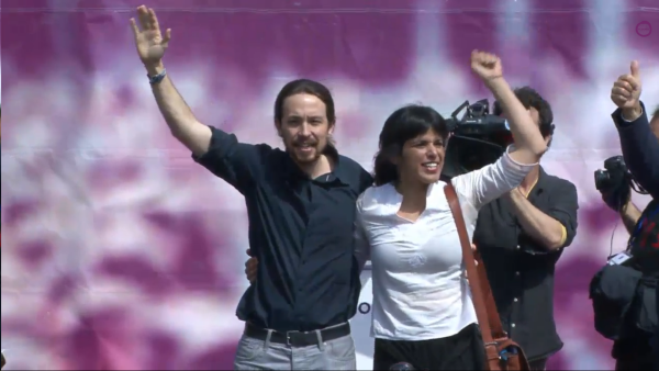 Pablo Iglesias con Teresa Rodríguez.