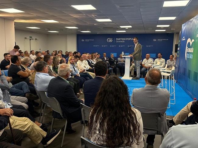 Ramón Fernández-Pacheco, en el foro 'Agua y Futuro en Granada'.