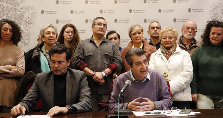 Cuenca y Cambril, junto a representantes de asociaciones de la sociedad civil.