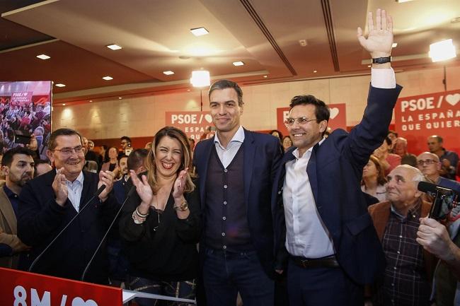 José Entrena, Susana Diaz, Pedro Sánchez y Francisco Cuenca, en un mitin del 28A.