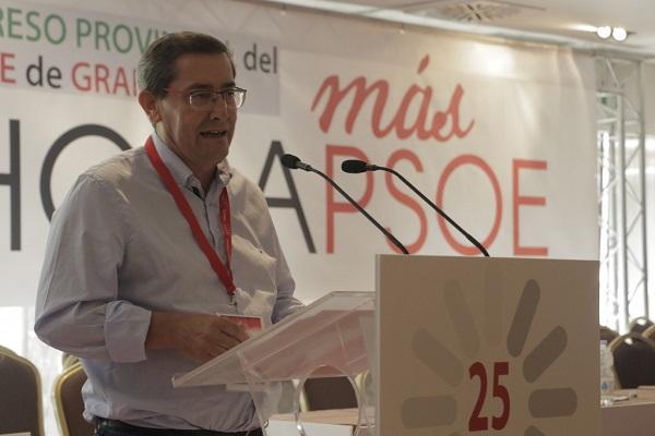 José Entrena. José Entrena.