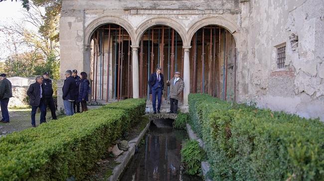Pedro Fernández en una visita a Baza. 