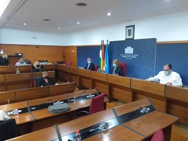 Pleno de Motril. Pleno de Motril.
