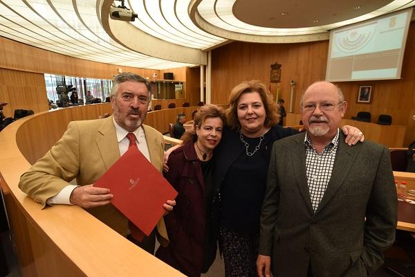 La diputada de Cultura con representantes de Ciudadanos y Vamos Granada Provincial.