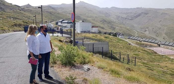 La licitación de una nueva iluminación led en Sierra Nevada, objeto de la polémica.