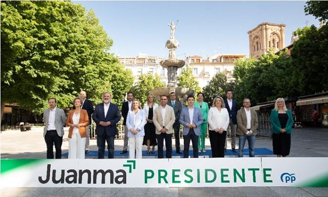 Candidatura del PP de Granada, junto al presidente provincial, Francisco Rodríguez.