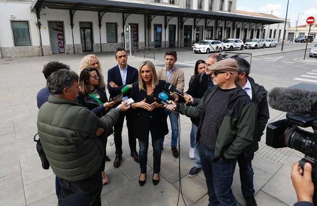 Carazo atiende este miércoles a los medios.