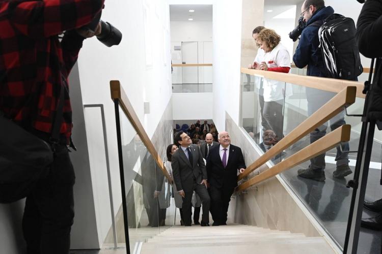 El presidente de la Junta, este viernes, en la inaguración del Centro de Salud de Bola de Oro.