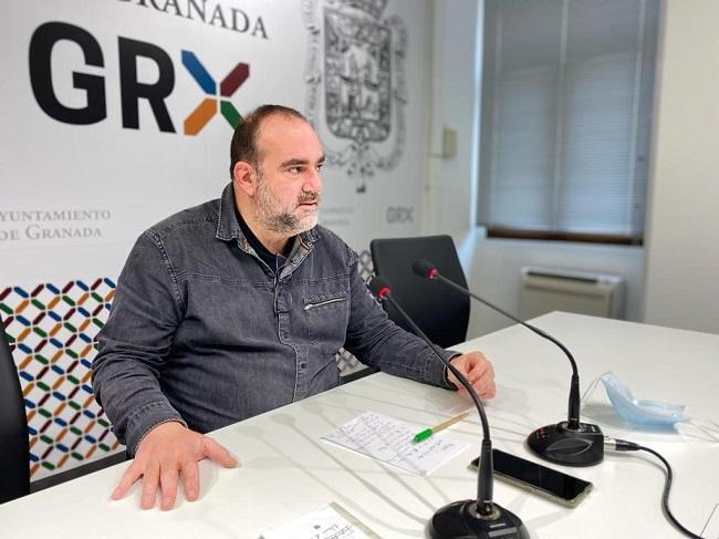 Puentedura en rueda de prensa.