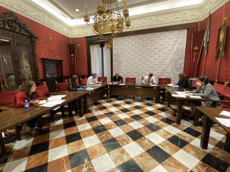 Reunión celebrada esta semana con la participación del alcalde y el edil de Derechos Sociales. Reunión celebrada esta semana con la participación del alcalde y el edil de Derechos Sociales.