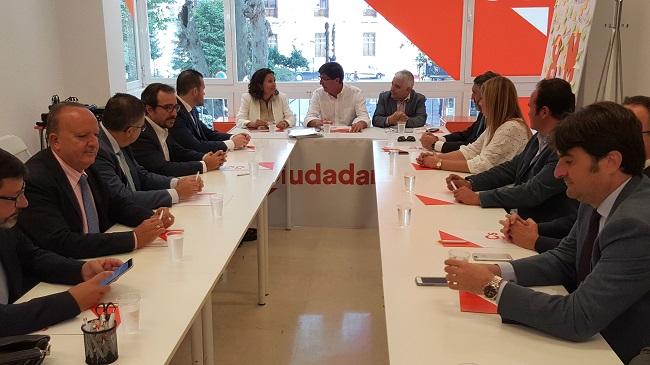 Reunión de Ciudadanos con CEACOP.