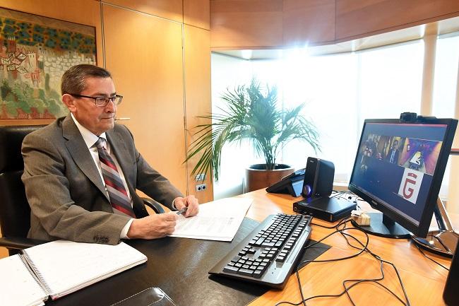 José Entrena, durante la reunión.