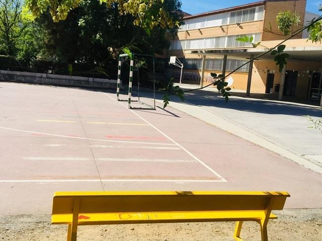 Patio del CEIP Sierra Nevada, uno de los que se incluyen en la iniciativa.