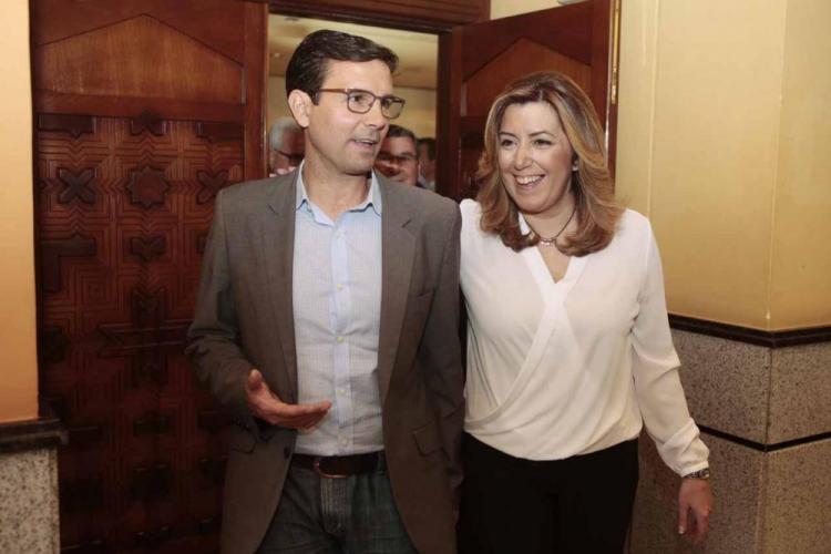 Francisco Cuenca junto a Susana Díaz en un acto del PSOE andaluz en Granada.