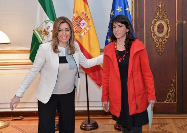 Susana Díaz y Teresa Rodríguez, en una imagen de marzo de 2015.