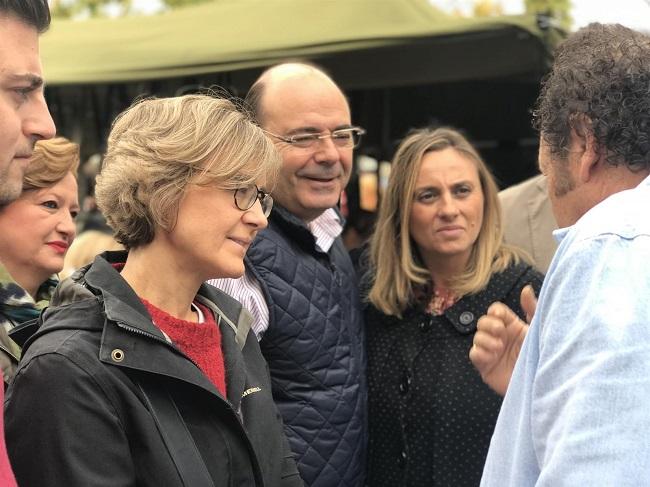 Isabel García Tejerina, Sebastián Pérez y Marifrán Carazo. Isabel García Tejerina, Sebastián Pérez y Marifrán Carazo.