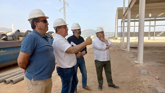 Los candidatos andalucistas en su visita a Salar.