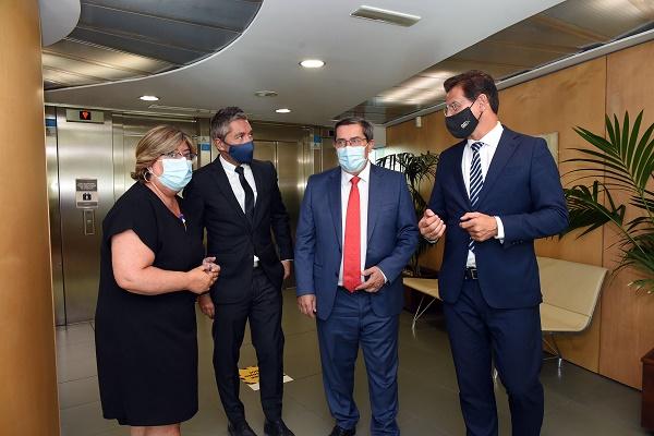 De izquierda a derecha, Ana Muñoz, Manuel Olivares, José Entrena y Luis Salvador. De izquierda a derecha, Ana Muñoz, Manuel Olivares, José Entrena y Luis Salvador.
