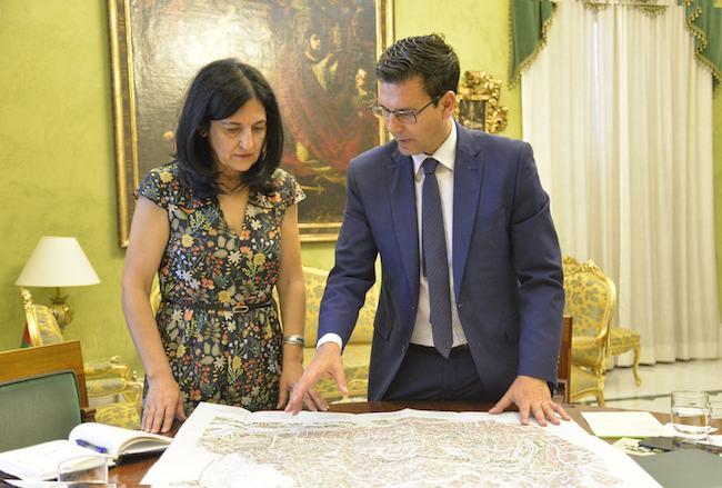 Inmaculada López Calahorro y Francisco Cuenca. Inmaculada López Calahorro y Francisco Cuenca.