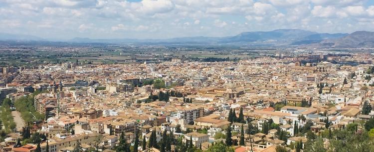Granada, amenazada por el pujante eje geopolítico Sevilla-Málaga.