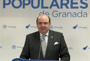 Sebastián Pérez, en una de las ultimas rueda de prensa como presidente provincial del PP.