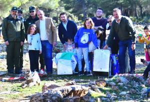 Liberación de uno de los linces en Sierra Arana. 