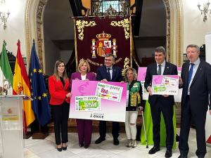 Presentación del cupón de la ONCE en Granada.