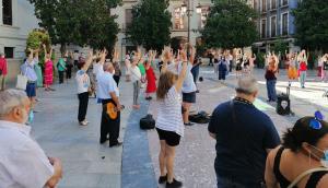 En la concentración se han mostrado algunos ejercicios para las personas mayores.
