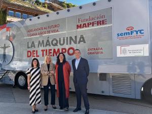 Presentación de la iniciativa 'La Máquina del Tiempo'. 