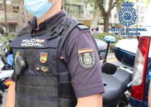 Policía nacional.