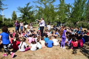 Charlas y talleres para acercar a los escolares el mundo de las aves.