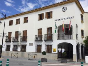 Ayuntamiento de Fuente Vaqueros.