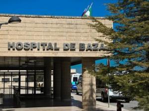 Los heridos fueron evacuados al hospital de Baza. 