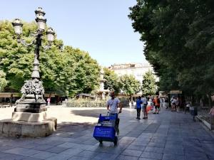 Plaza Bib-Rambla, en Granada capital, este jueves.