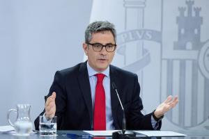 El ministro de la Presidencia, Félix Bolaños, durante una rueda de prensa tras el Consejo de Ministros, en el Palacio de la Moncloa, a 22 de julio de 2025, en Madrid.