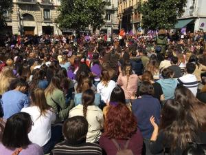 Multitudinaria concentración en Granada.