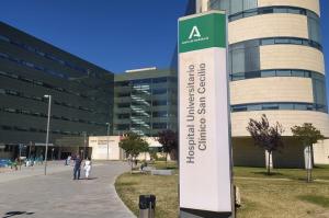 Entrada al área de hospitalización del hospital. 